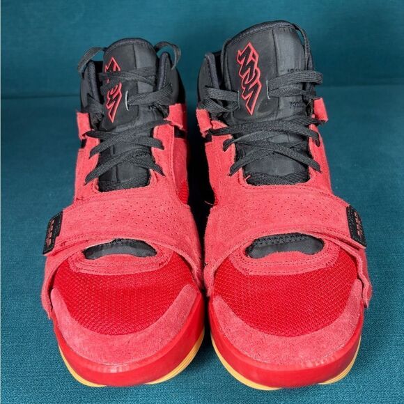 Size 11 - Men’s Nike Air Jordan Zion 2 black and red shoes - Picture 5 of 10